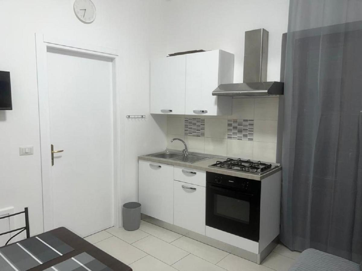 The Traveler'S House Apartment Palermo Exterior photo