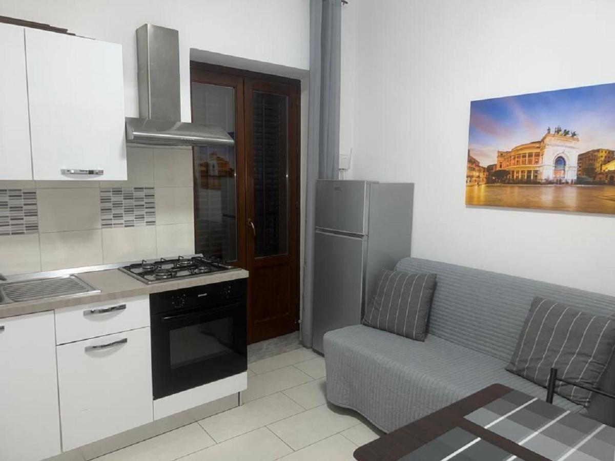 The Traveler'S House Apartment Palermo Exterior photo